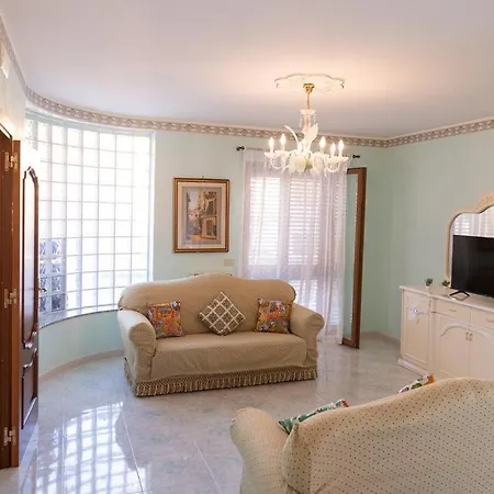 Graziosa Apartment *