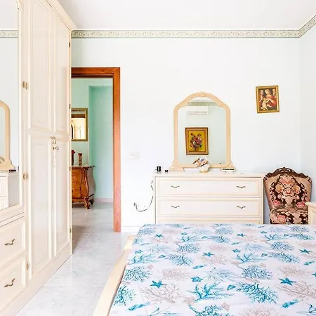 Graziosa Apartment