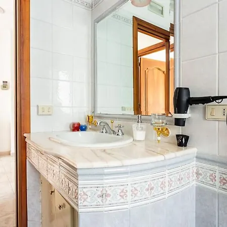 Graziosa Apartment